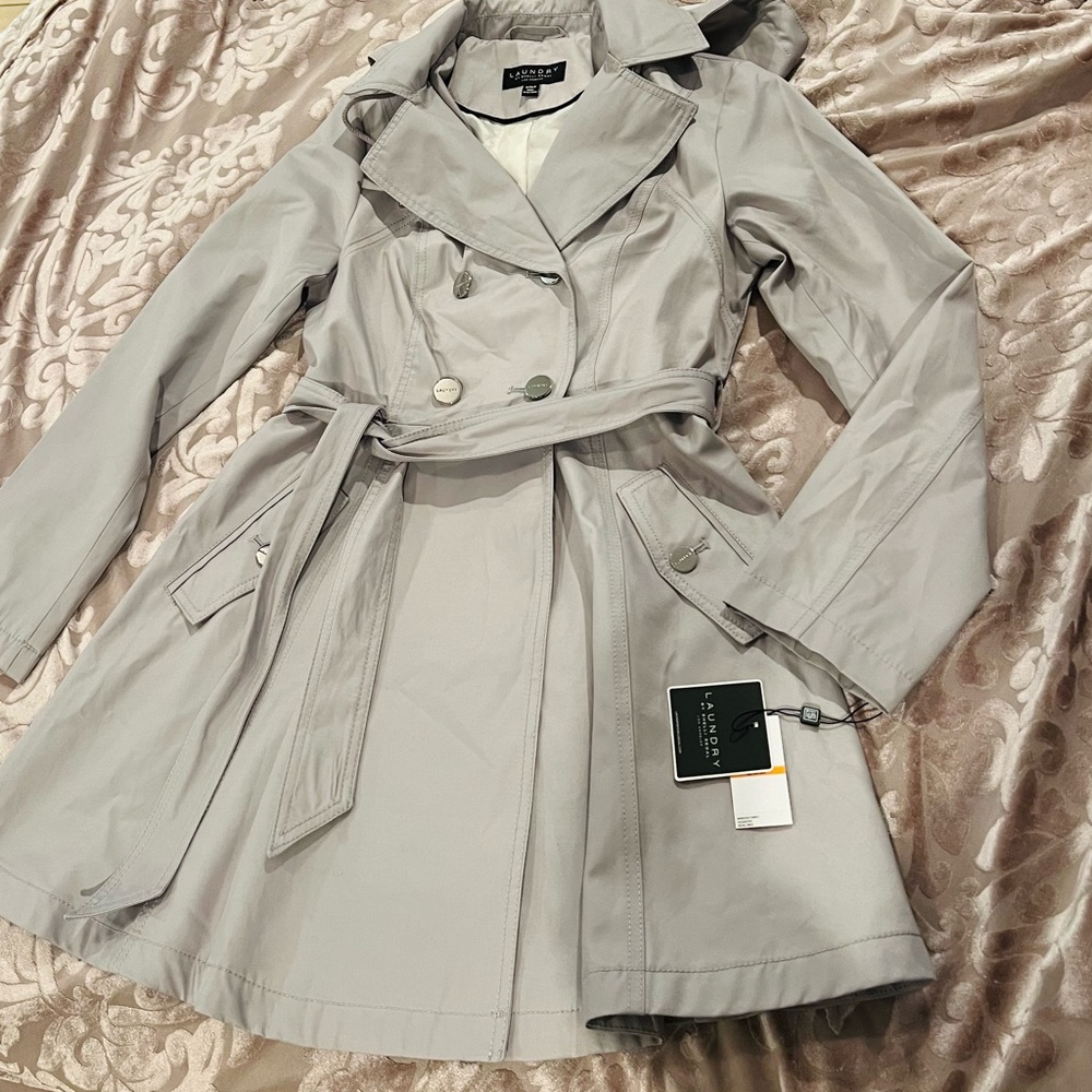 Gray Laudry rain coat
